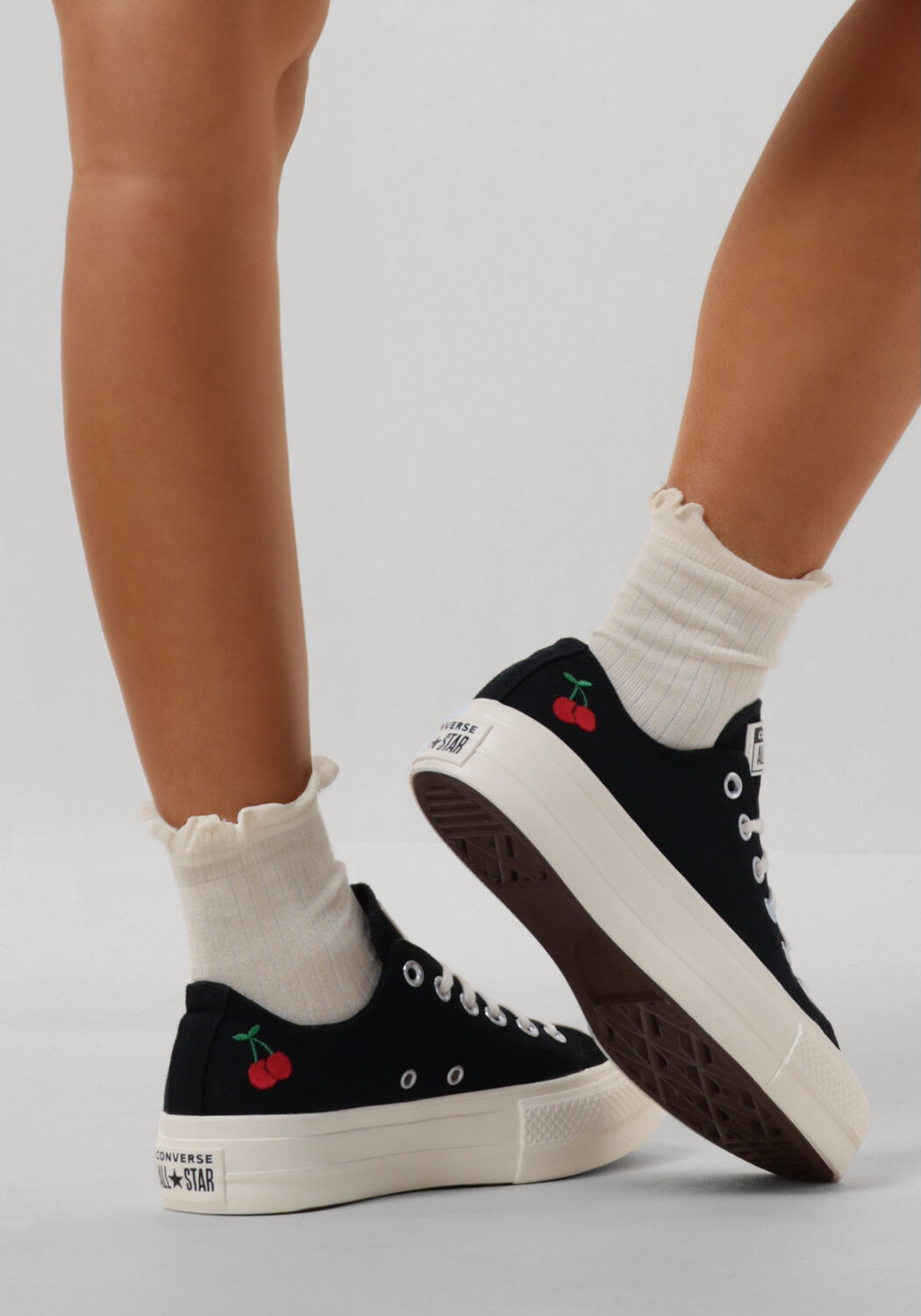 CONVERSE Baskets basses CHUCK TAYLOR ALL STAR LOW en noir - large