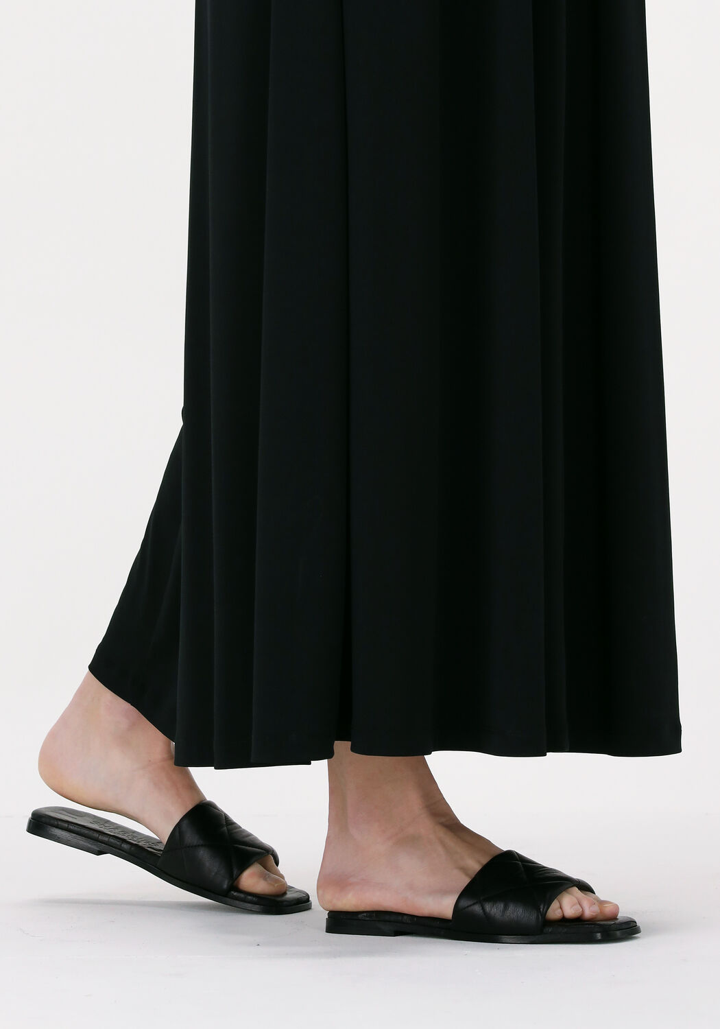 Zwarte SHABBIES Slippers 170020248 | Omoda