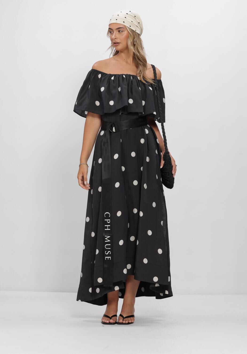 COPENHAGEN MUSE Robe maxi CMFIE-DRESS en noir - large
