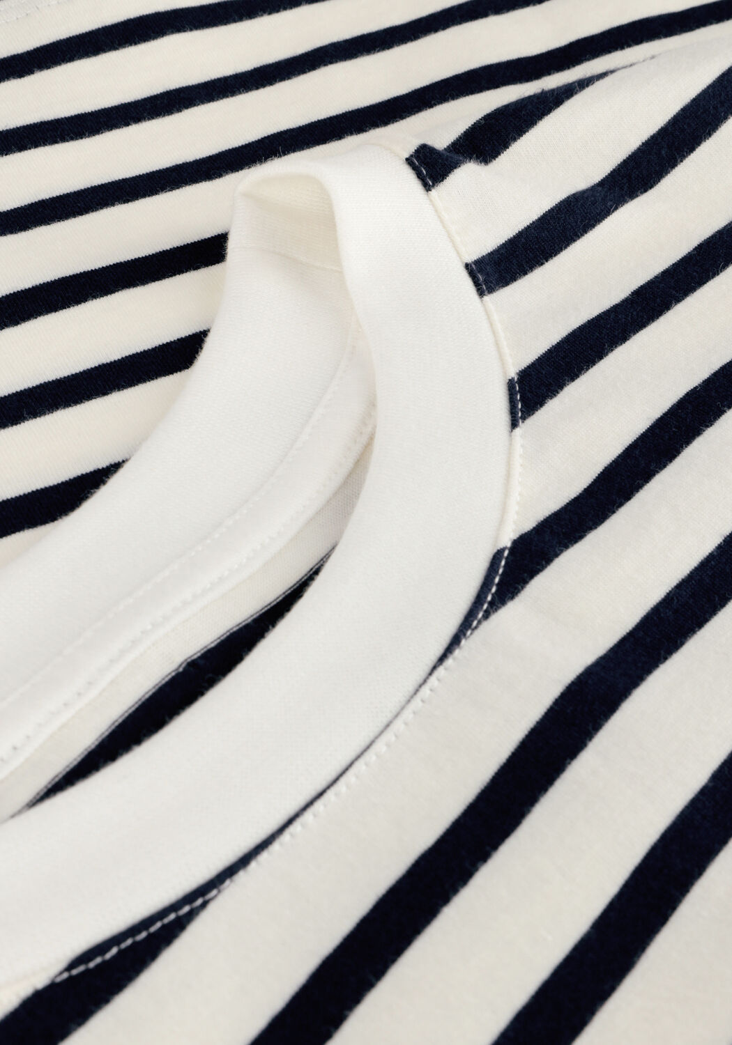 Blauwe CIRCLE OF TRUST T-shirt GINNY TEE - large