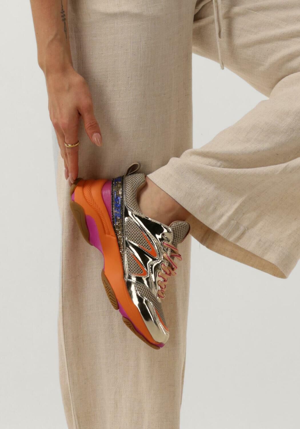 Gouden STEVE MADDEN Sneakers MEDALLIST2 - large