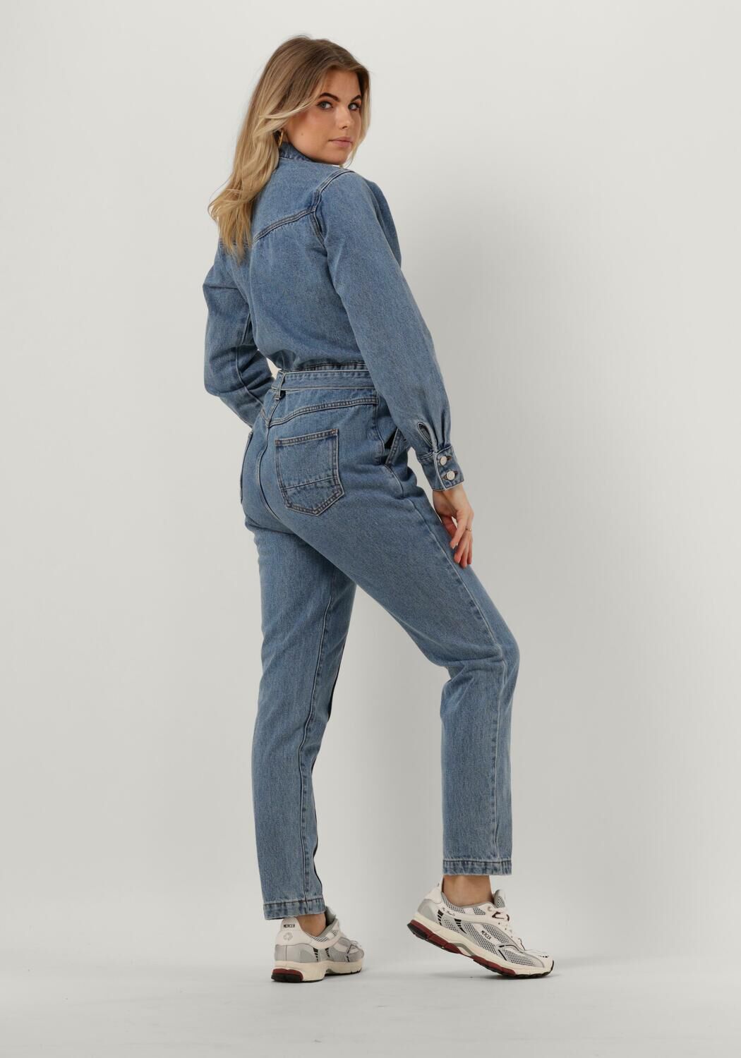 CIRCLE OF TRUST Combinaison LEVY JUMPSUIT en bleu Omoda