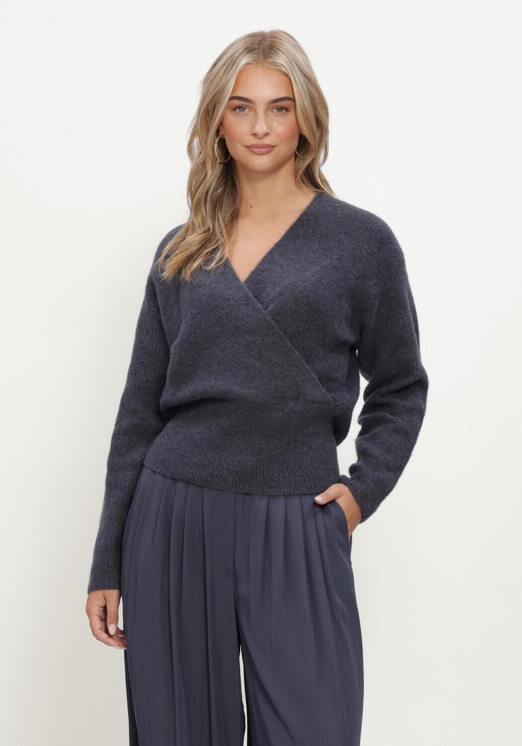 MSCH COPENHAGEN Pull MSCHBONDIE HOPE V PULLOVER Gris fonc&eacute; - large