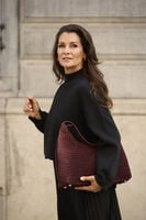 OMODA ATELIER OM-MADAME J. X QUINTY Sac bandouli&egrave;re Bordeaux - medium