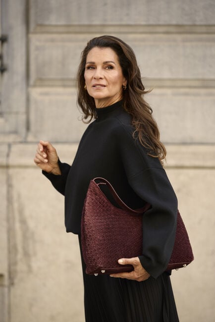 OMODA ATELIER OM-MADAME J. X QUINTY Sac bandouli&egrave;re Bordeaux - large