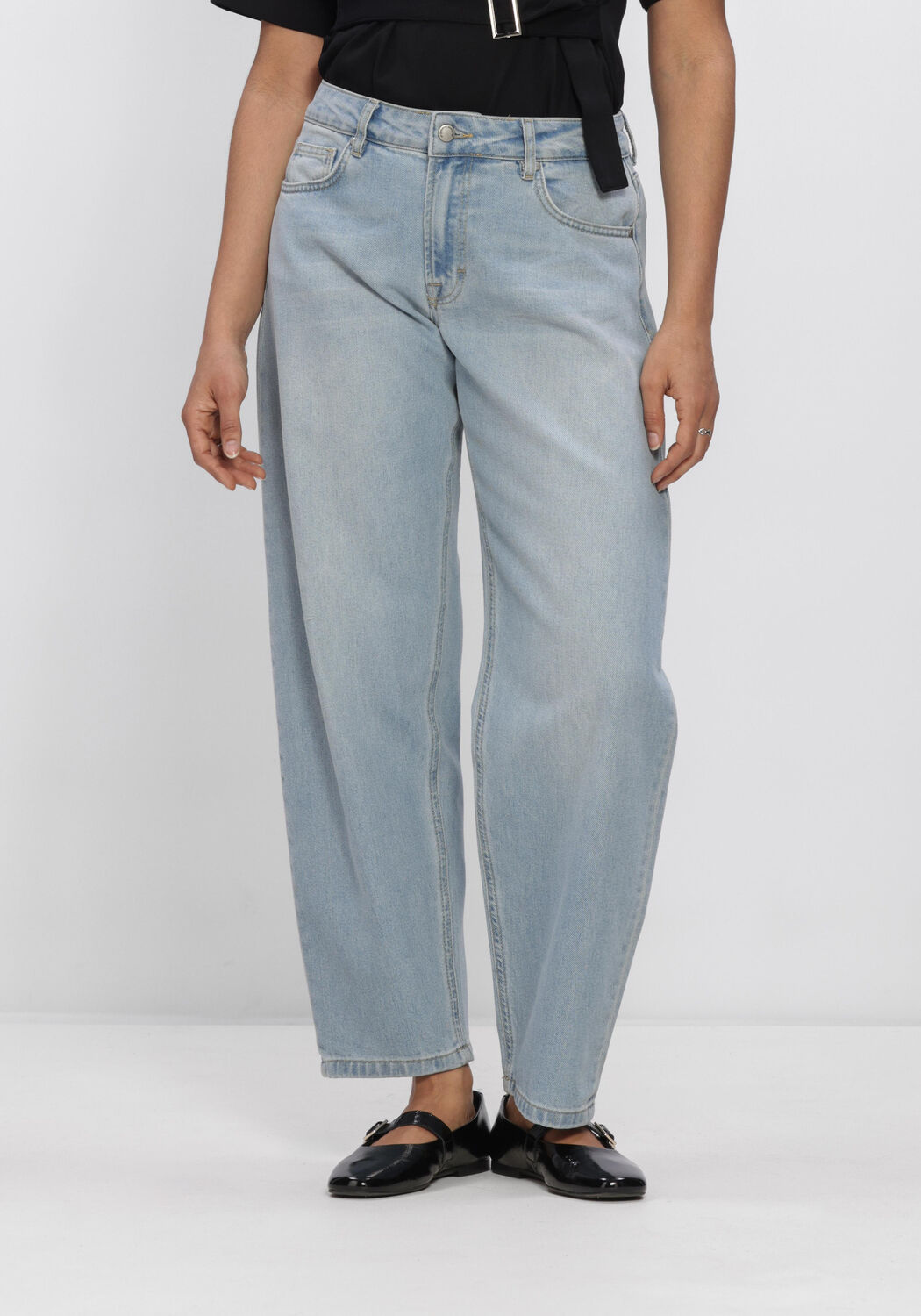 Lichtblauwe MY ESSENTIAL WARDROBE Jeans BALOOMW 139 HIGH BARREL - large