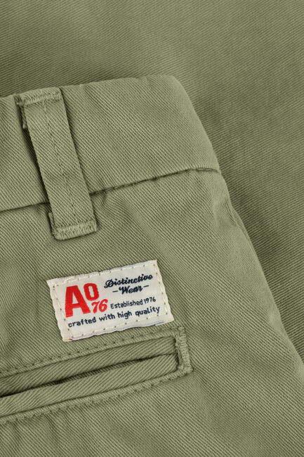 AO76 Pantalon courte BARRY CHINO SHORTS Olive - large