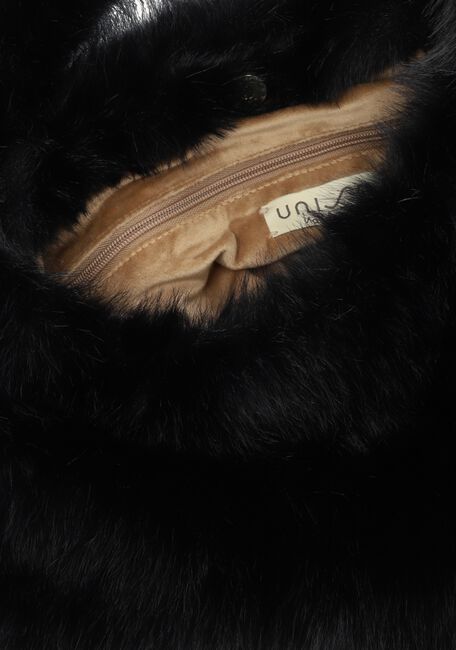 Zwarte UNISA Schoudertas ZLETI Zwarte UNISA Schoudertas ZLETI - large