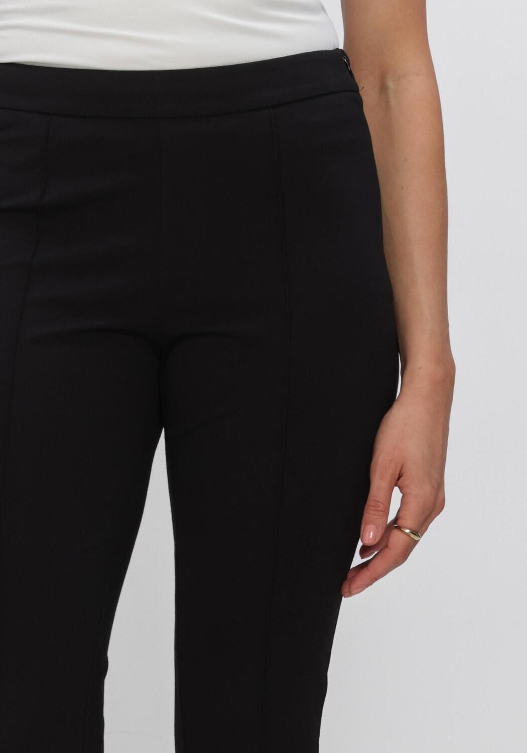 CO'COUTURE CATJACC CAPRI LL PANT Pantalons en noir - large