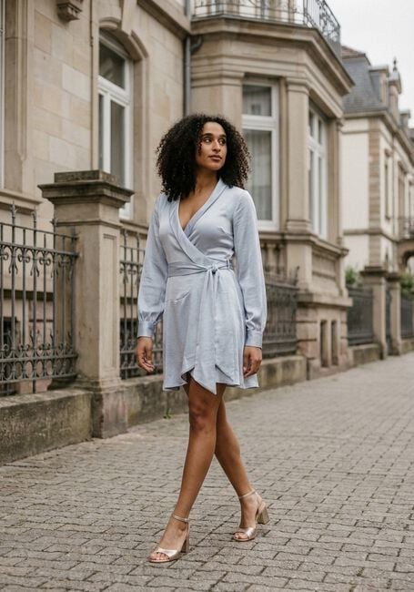 NOTRE-V Mini robe NV-HANTIE Bleu clair - large