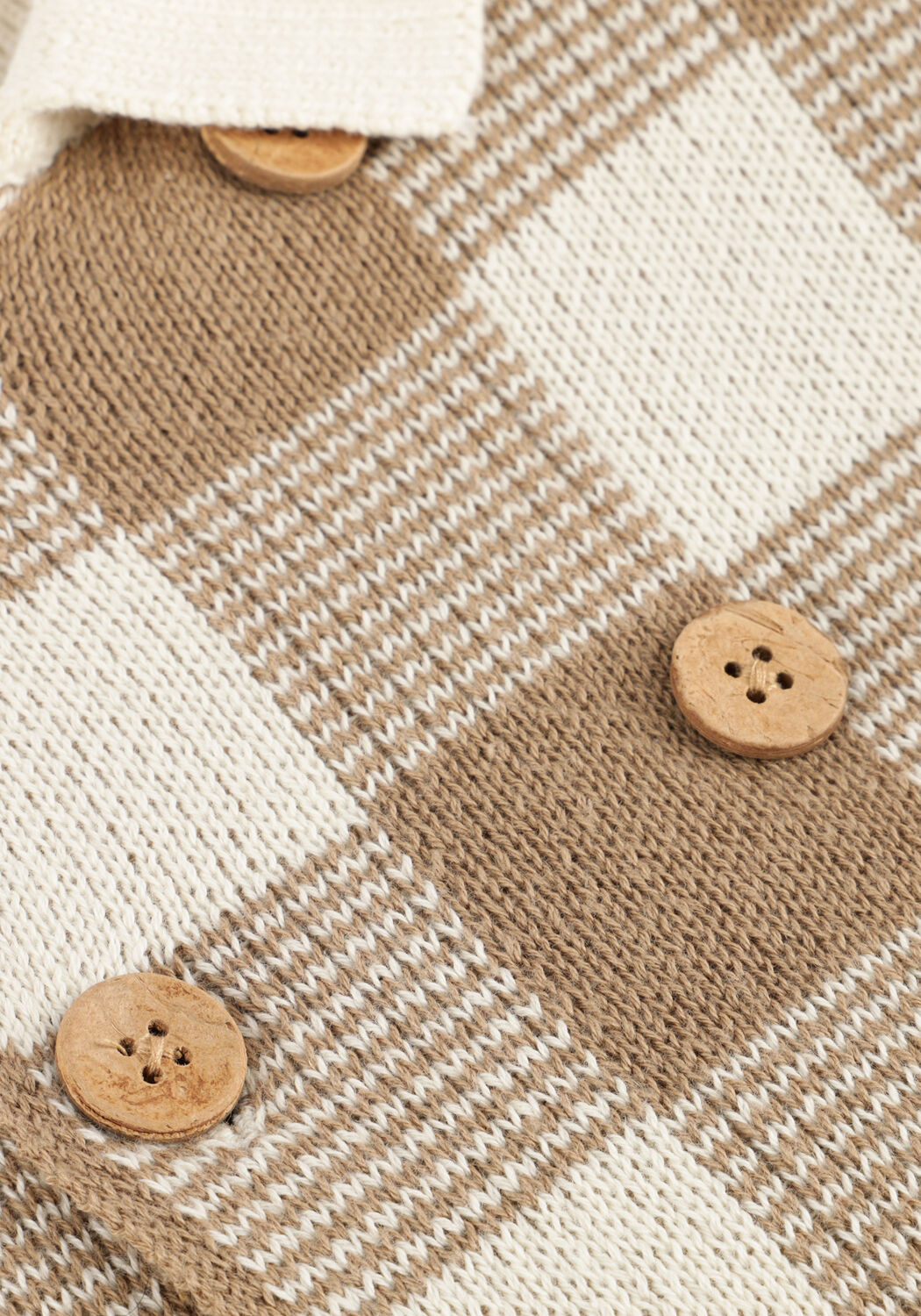 LIL' ATELIER Gilet NMMROBO LS LOOSE KNIT CARD LIL en beige - large