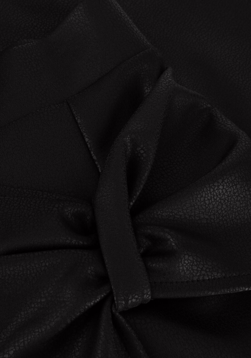 JANSEN AMSTERDAM Jupe midi CS675 SKIRT KNEELENGTH WITH KNOT AND OVERLAP en noir - large