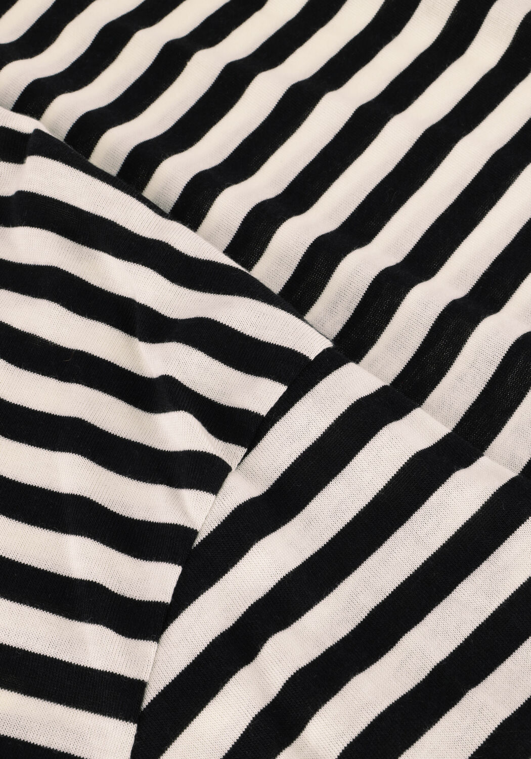 Zwarte DRYKORN T-shirt LILANI - large