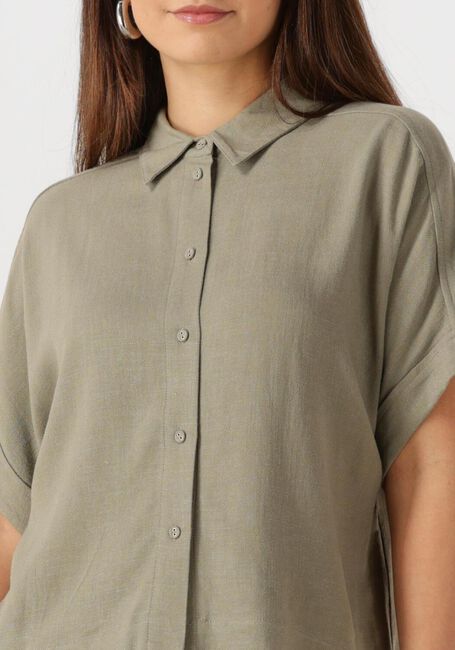 Olijf SELECTED FEMME T-shirt SLFVIVA SS CROPPED SHIRT - large