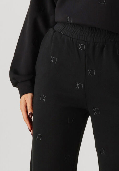 ALIX THE LABEL Pantalon de jogging LOGO SWEAT PANT en noir - large
