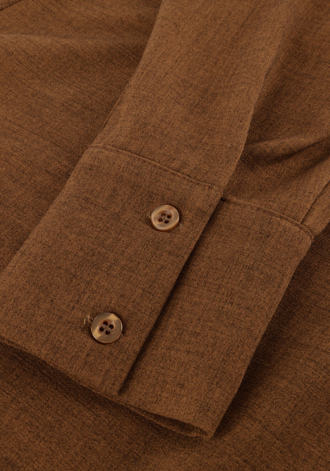 AMAYA AMSTERDAM HAILEY Blouses en marron - large