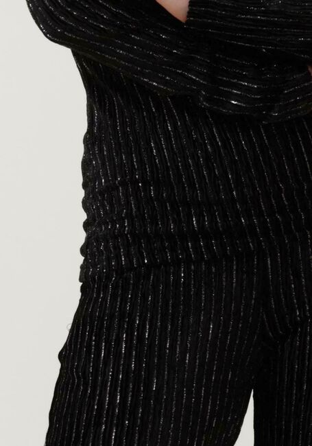 ANOTHER LABEL Pantalon évasé RIVOLI VELVET PANTS en noir - large