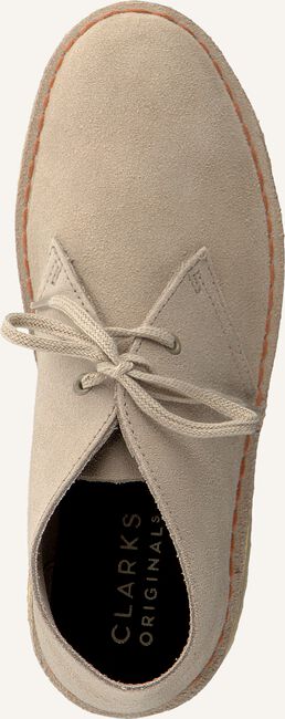 Beige CLARKS ORIGINALS  DESERT BOOT DAMES Beige CLARKS ORIGINALS  DESERT BOOT DAMES - large