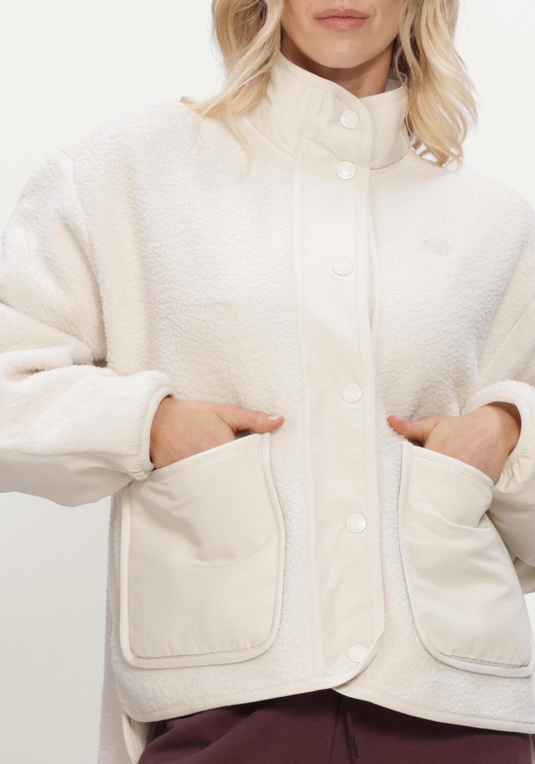 NEW BALANCE Manteau Teddy HIGH PILE FLEECE JACKET en beige - large