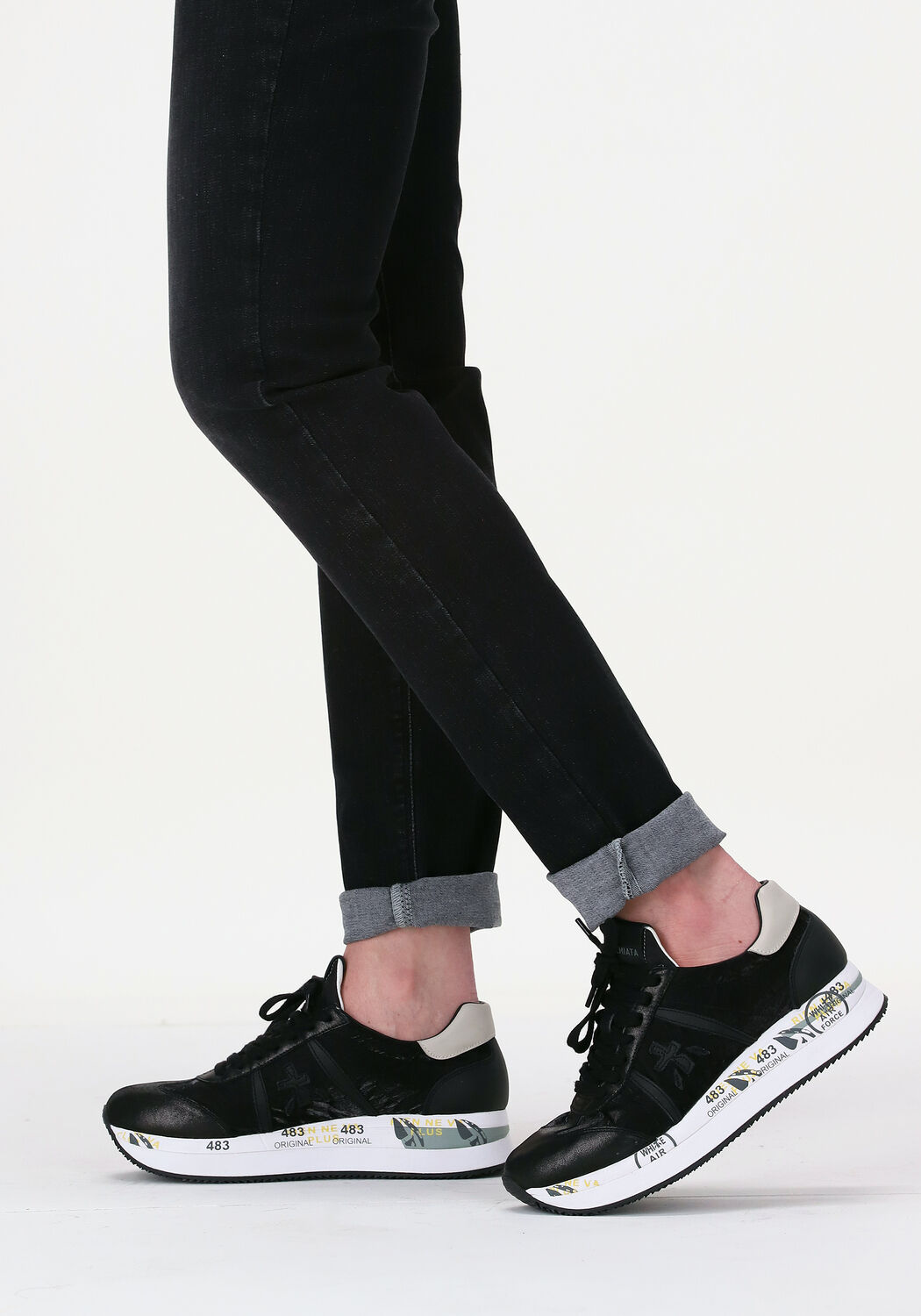 PREMIATA Baskets basses CONNY en noir  - large