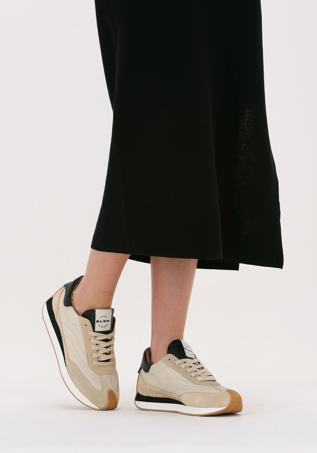 B.L.A.H. Baskets basses FILIPA en beige - large