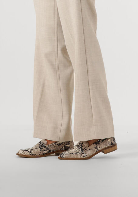 Beige FRED DE LA BRETONIERE Loafers BODIL LOAFER - large