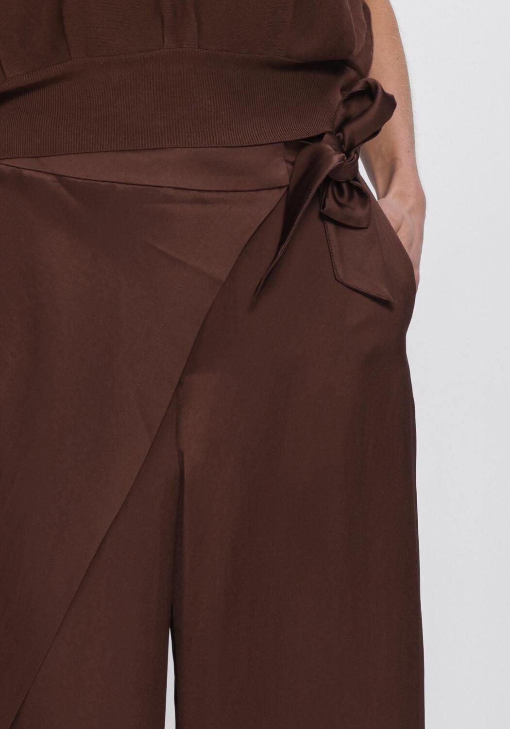 SUMMUM TROUSERS HEAVY SILKY Pantalons en marron - large