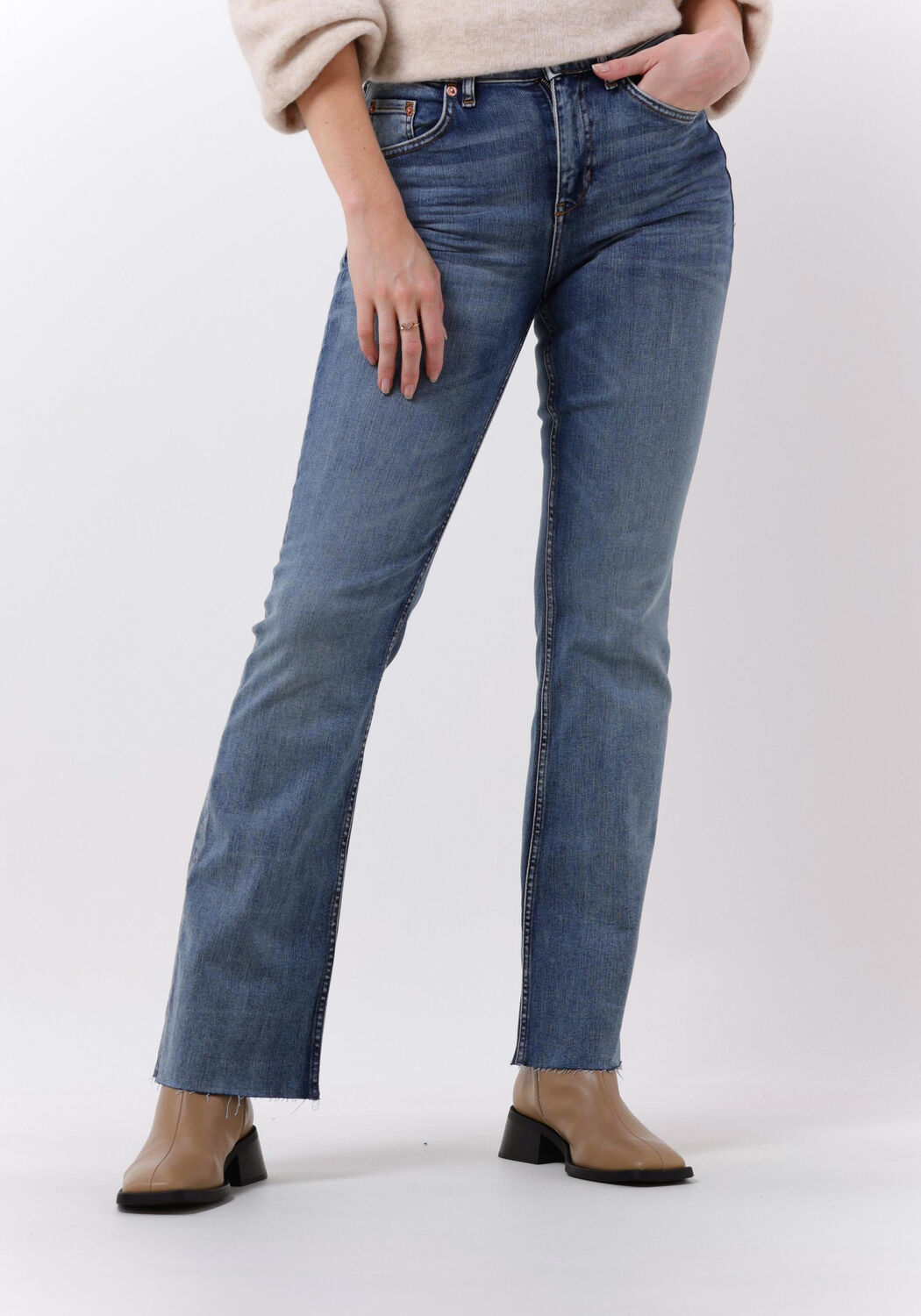 Oakley Foundational 7 Kort 2.0 in het Blauw Dames Kleding voor voor Jeans voor Flared jeans 