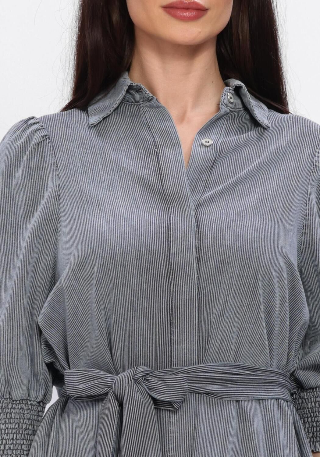 EST'SEVEN Mini robe ELISE DRESS 26 en bleu - large