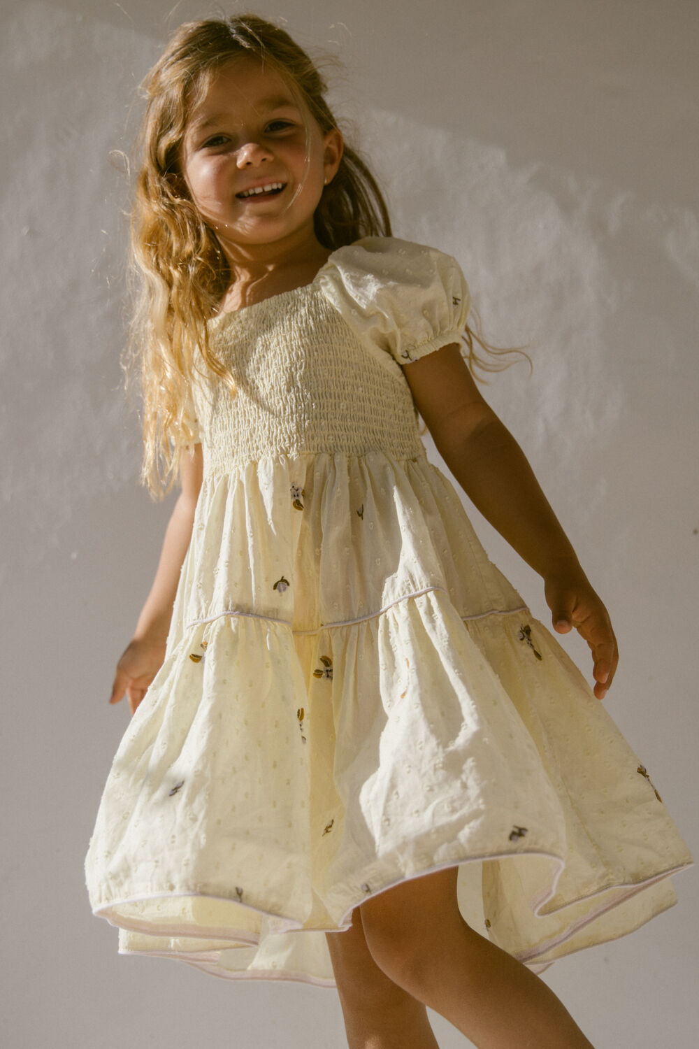 MARMAR COPENHAGEN Robe midi DYMAN en jaune - large