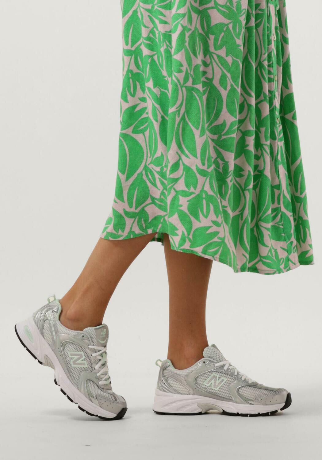 Witte NEW BALANCE Sneakers MR530 D - large