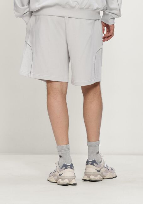 NEW BALANCE Pantalon courte TS FT SHT 7 en gris - large