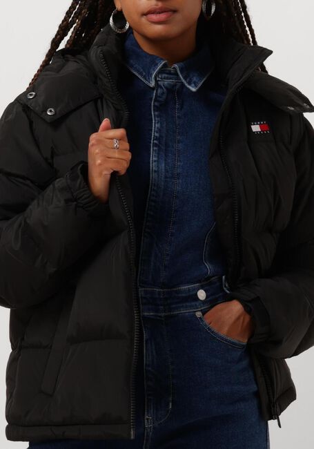 TOMMY JEANS Veste matelassé TJW ALASKA PUFFER EX en noir - large