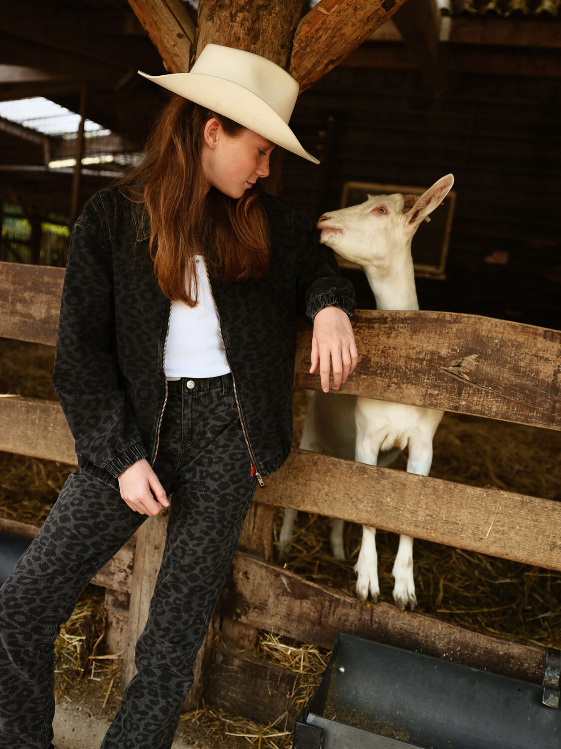 ALIX MINI Mom jeans ANIMAL DENIM PANTS Gris fonc&eacute; - large