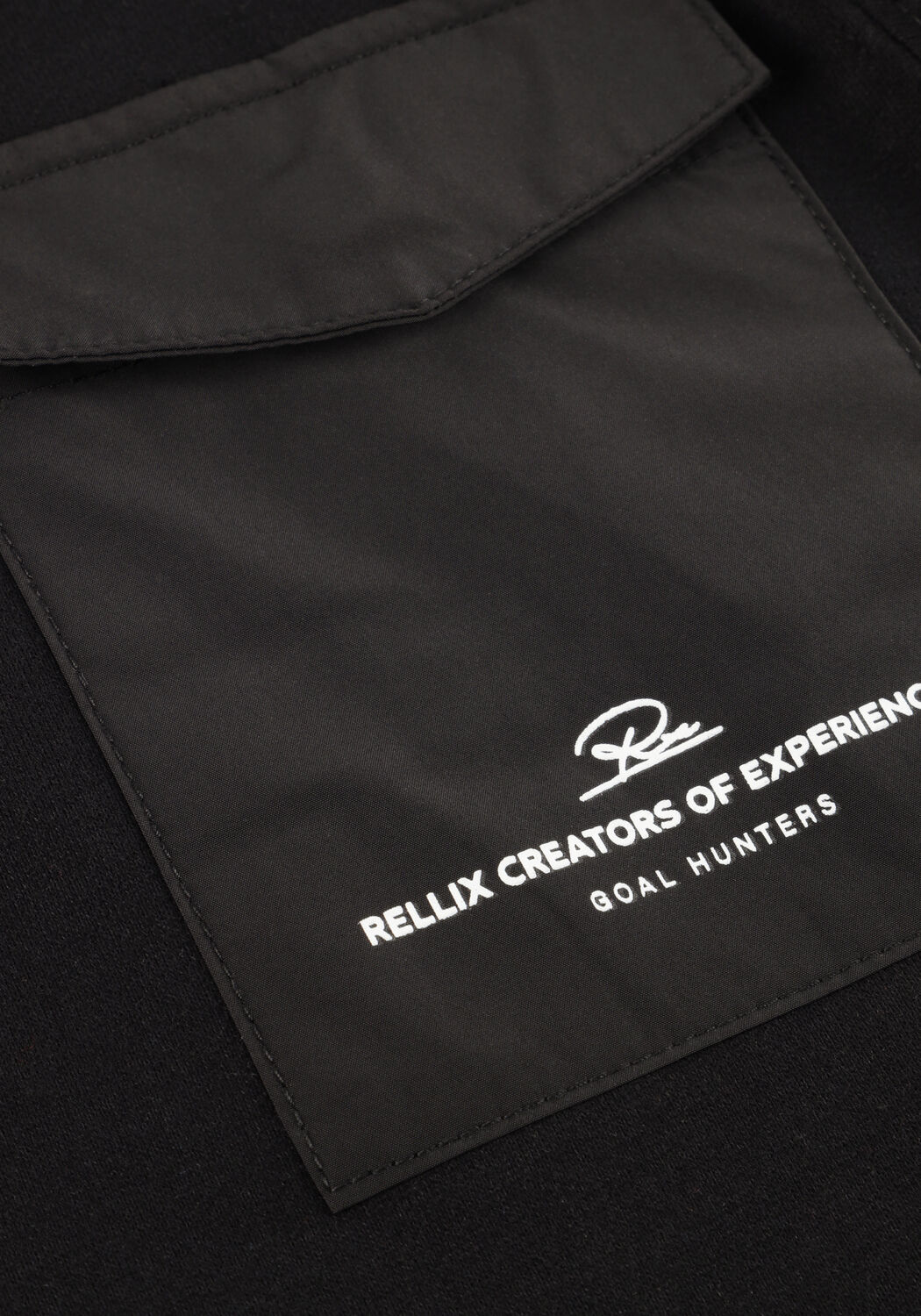 RELLIX Pull SWEATER RELLIX ZIP POCKET en noir - large