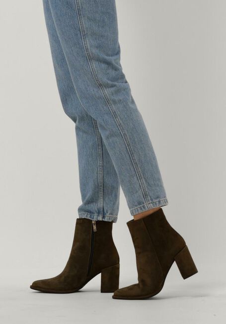 NOTRE-V 67034 NOTRE-V 67034 - large