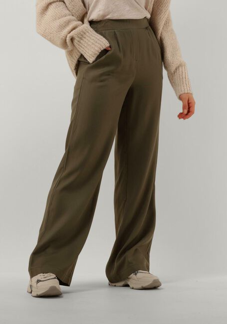 KNIT-TED Pantalon large WENDY en vert - large