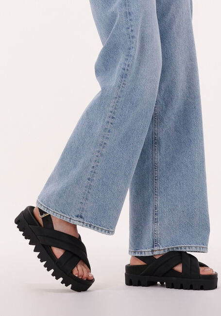 Zwarte INUOVO Sandalen 22868008 Zwarte INUOVO Sandalen 22868008 - large