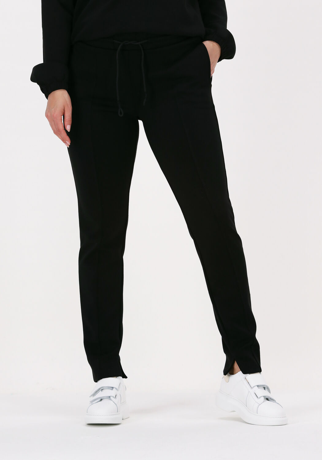 Jogging shop noir simple