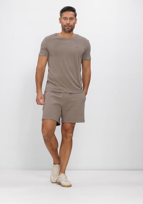 TOMMY JEANS Pantalon courte TJM S FLAG BEACH SHORT EXT en marron - large