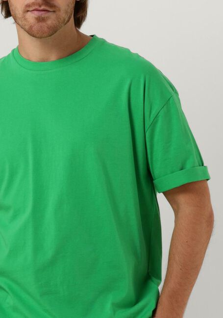 DRYKORN T-shirt THILO 520003 en vert - large