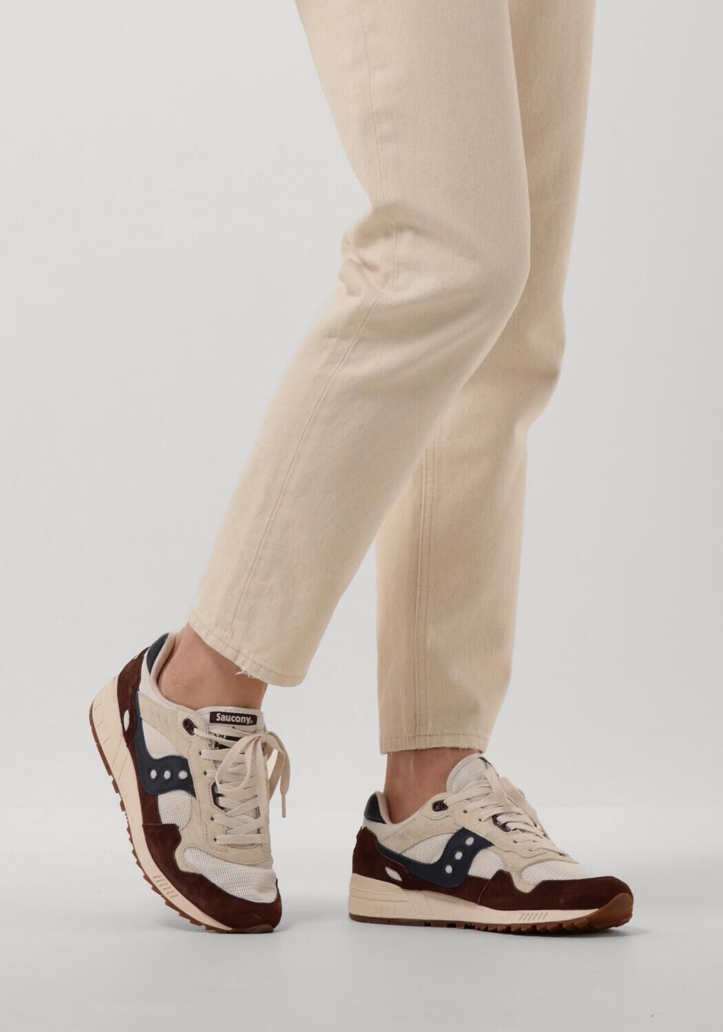 Witte SAUCONY Sneakers SHADOW 5000 M - large