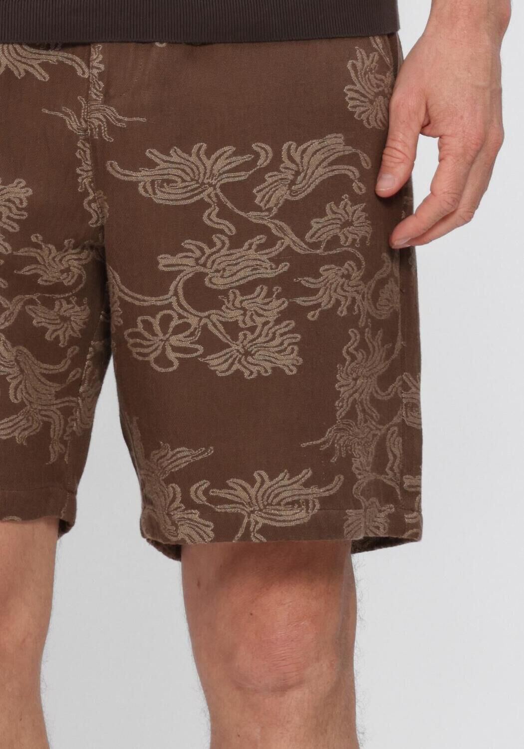 ANERKJENDT Pantalon courte AKJAN JACQ SHORTS en beige - large