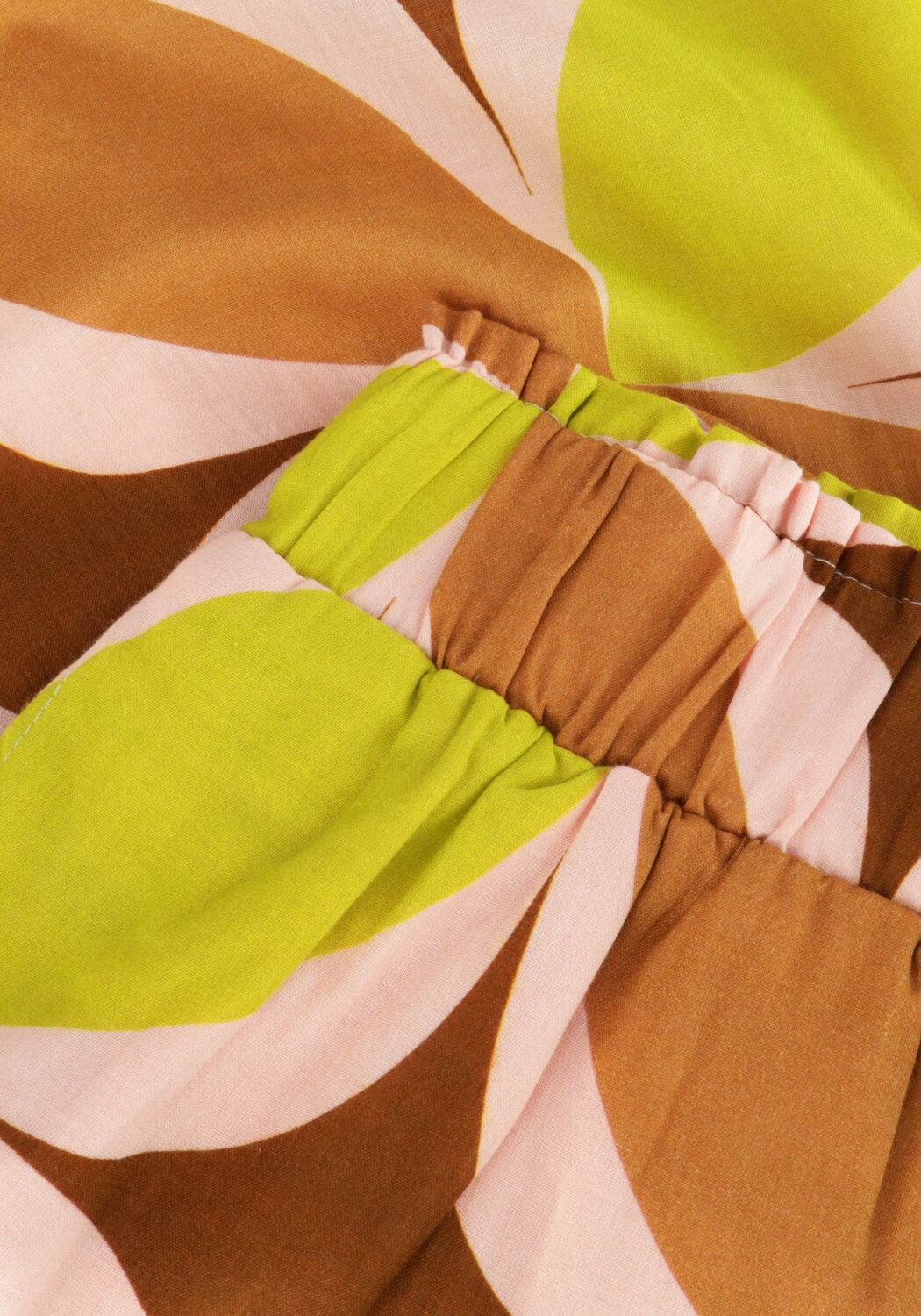 NOTRE-V NV-DAVA SHORT Pantalons en vert - large