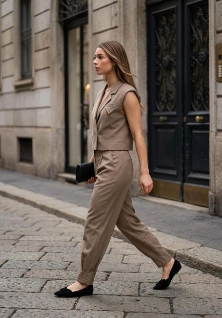 COPENHAGEN MUSE Gilet CMTAILOR-SHORT WAISCOAT en camel - large