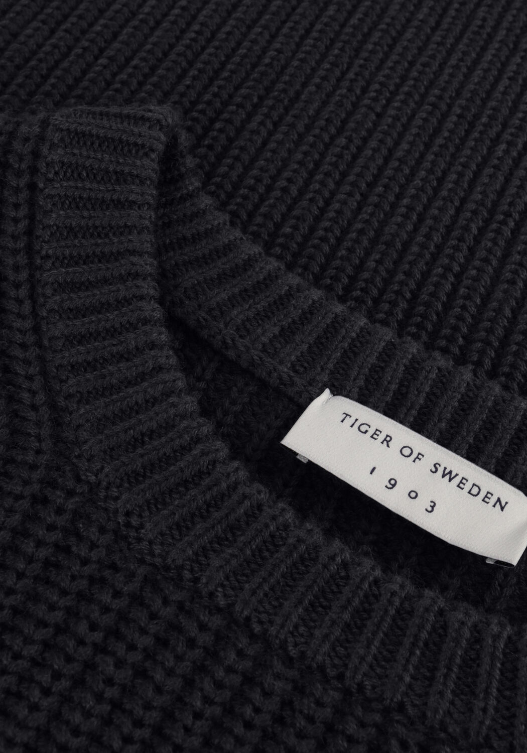 TIGER OF SWEDEN Pull MAIER en bleu - large