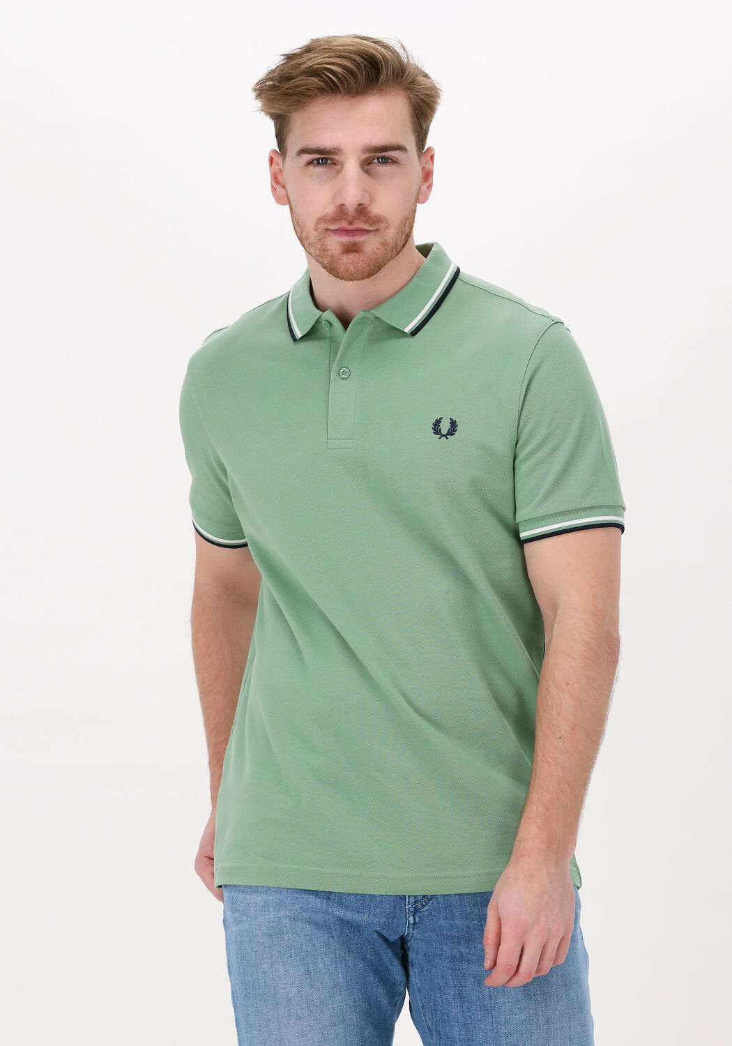 FRED PERRY Polo TWIN TIPPED FRED PERRY SHIRT en vert Omoda