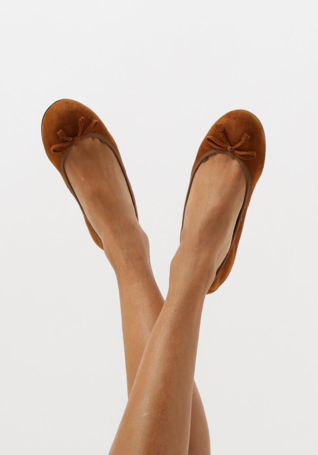 Cognac UNISA Ballerina's ACOR SUE - large