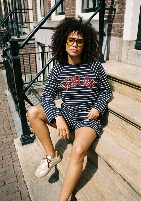 Donkerblauwe DEBLON SPORTS Korte broek DANI STRIPED SHORTS - large