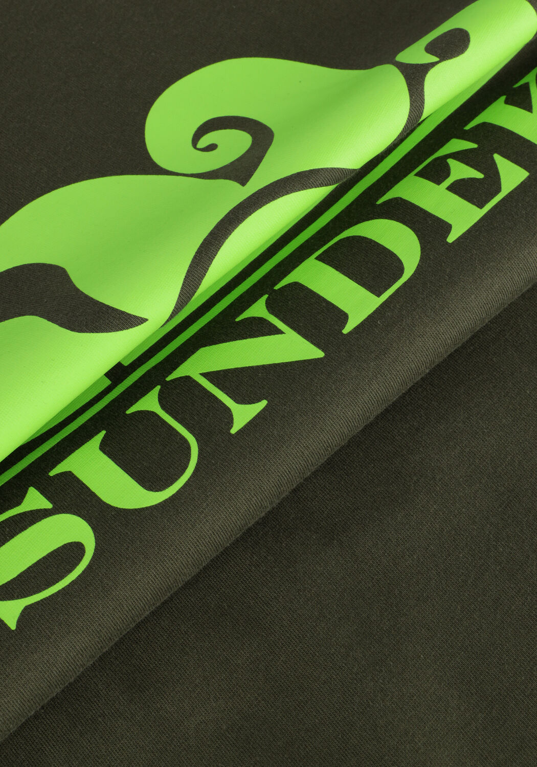 SUNDEK T-shirt M4S100 NEW SIMEON LOGO Vert fonc&eacute; - large